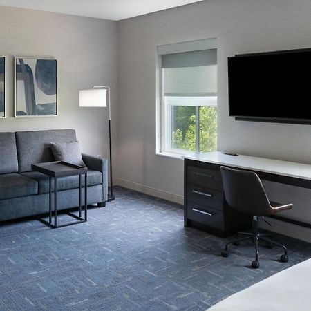Residence Inn By Marriott Boston Конкорд Экстерьер фото