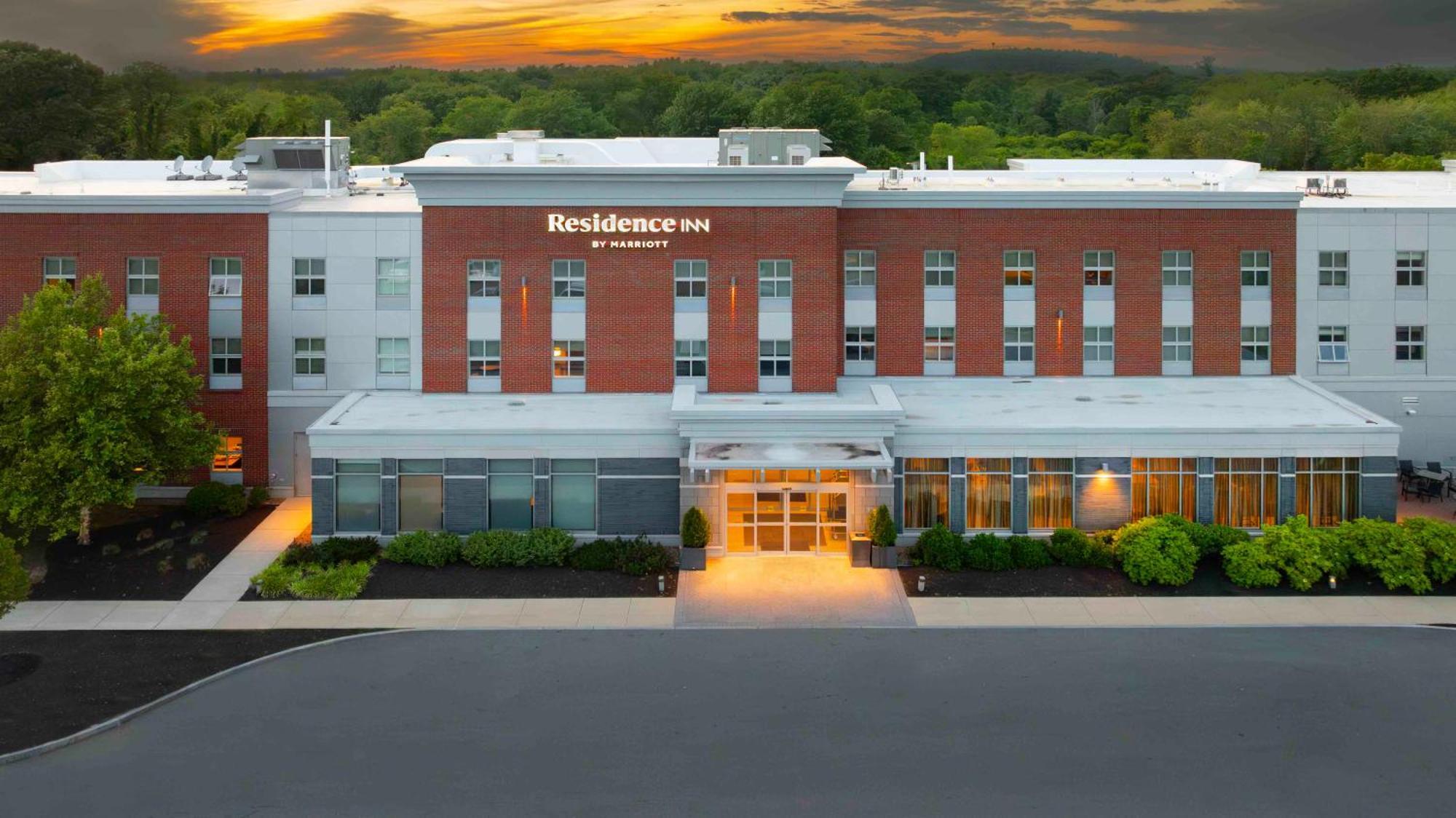 Residence Inn By Marriott Boston Конкорд Экстерьер фото